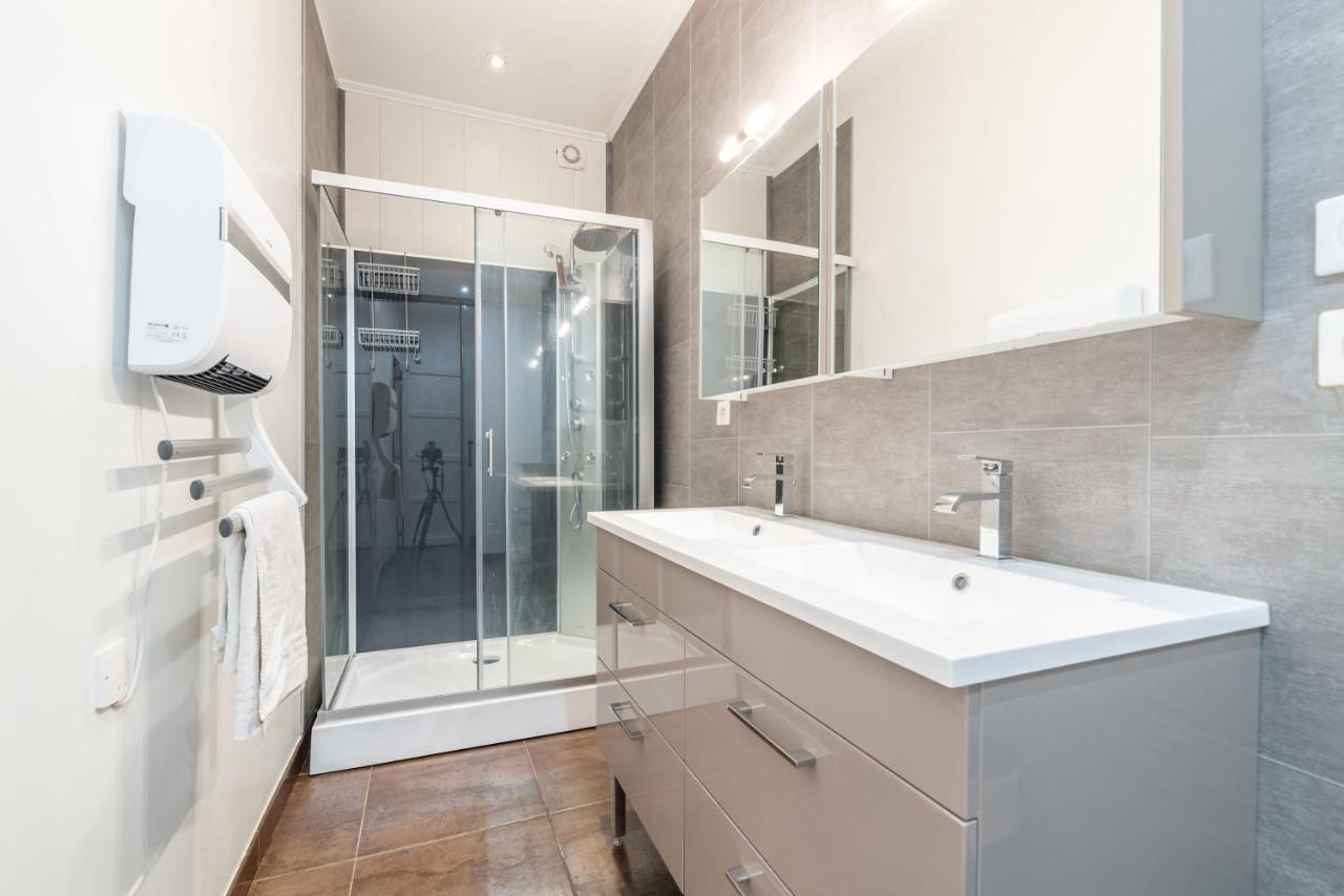 Loft Industriel En Centre Ville Le Puy-en-Velay Bagian luar foto